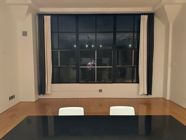 Living room connected to kitchen - 1500 Park Ave Unit 219