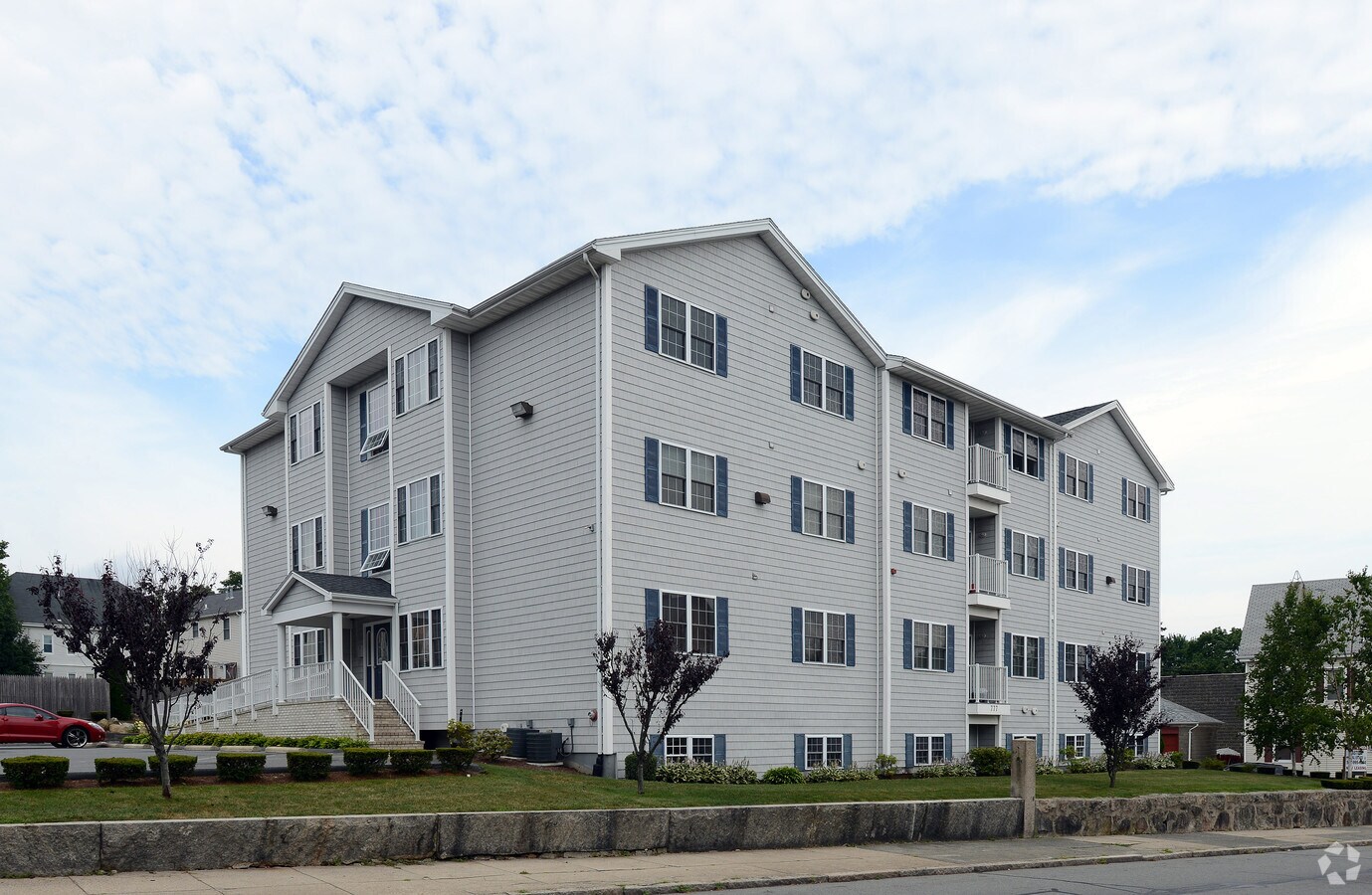 Photo - Acushnet Heights Apartments