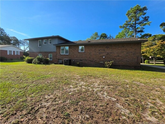 112 Chloe Dr