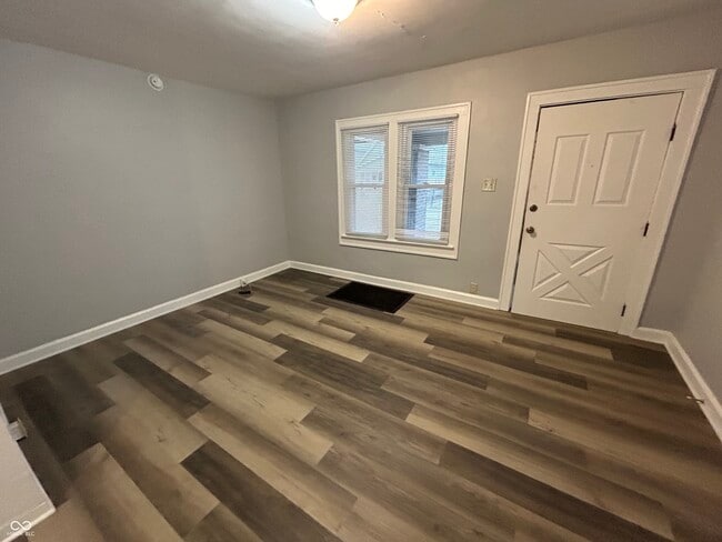 Photo - 1839 N Dexter St