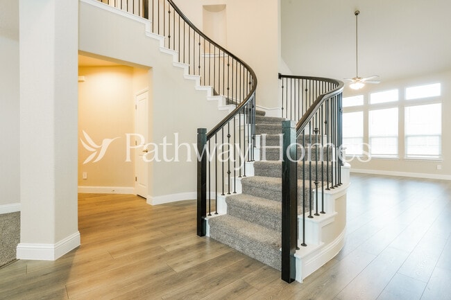 Photo - 1002 Stillmeade Dr