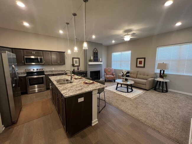 Photo - 1803 Hillcrest Dr Unit 1