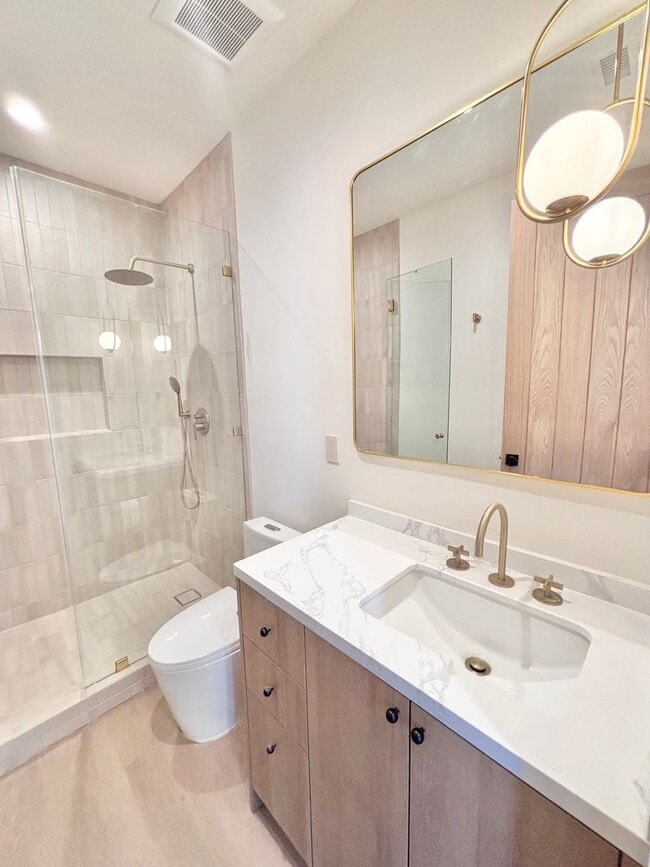 Photo - 17852 Saticoy St Unit 17852 1/2 Saticoy St