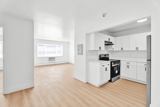 Photo - ONE11 UTICA PARK