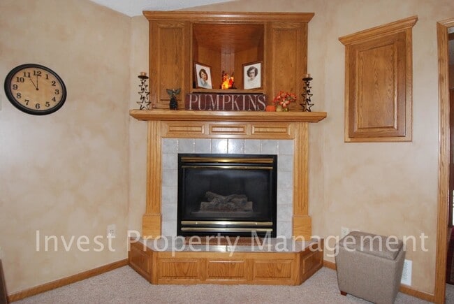 Photo - 21704 Rouillard Blvd