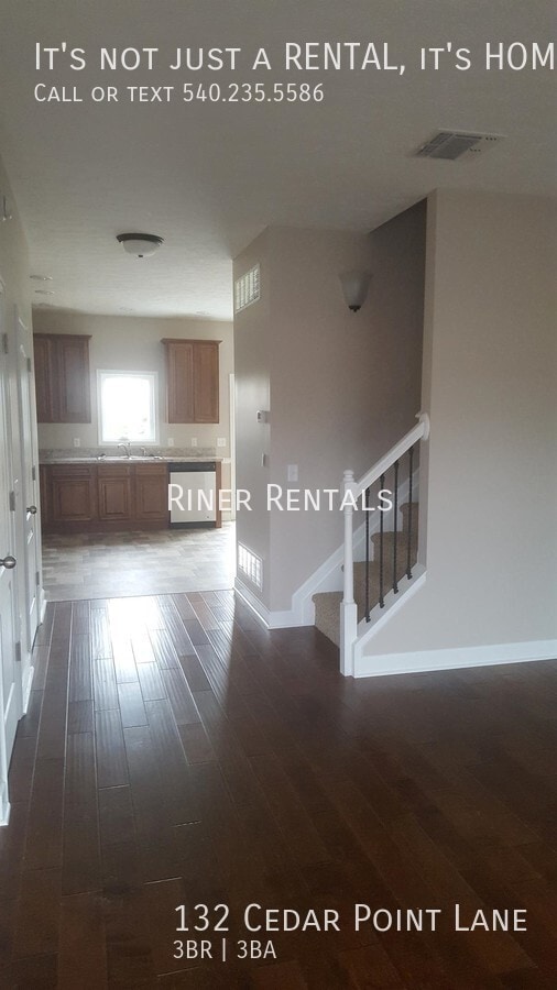 Photo - 132 Cedar Point Ln
