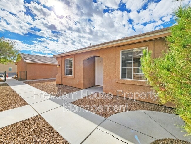 Building Photo - 1110 Red Butte St Unit #1 Rental