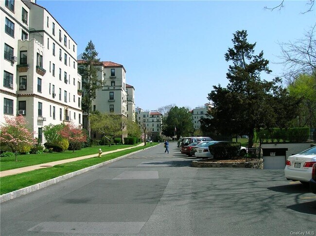 Photo - 1273 North Ave Condo Unit Ent 6,3B