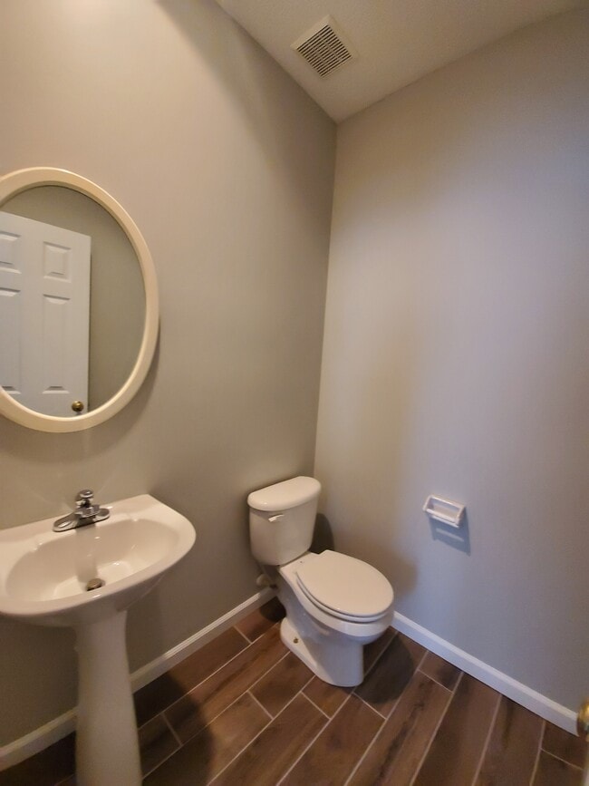 Villas of Loiret Townhomes Townhomes for Rent Lenexa, KS