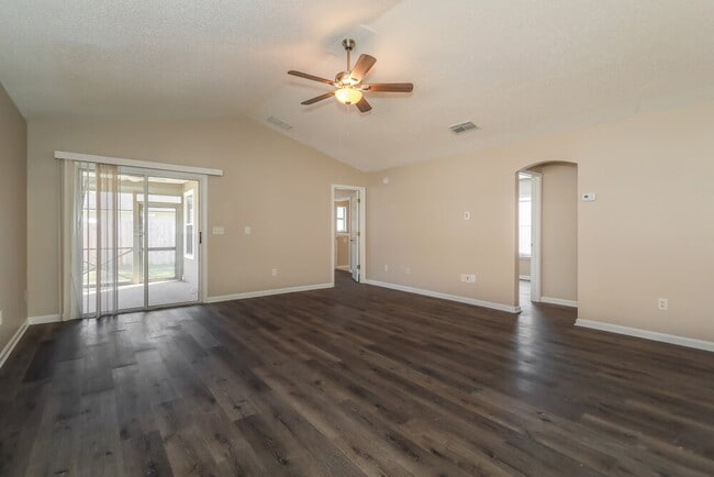 Photo - 1409 Forbes St