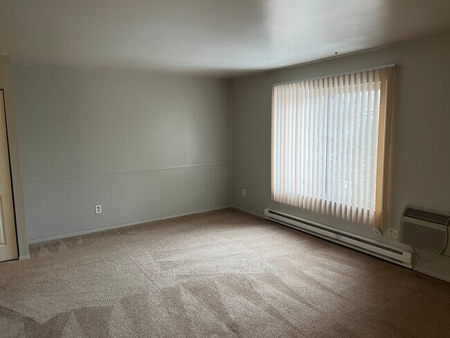 Photo - 6516 Lake Rd Unit 112