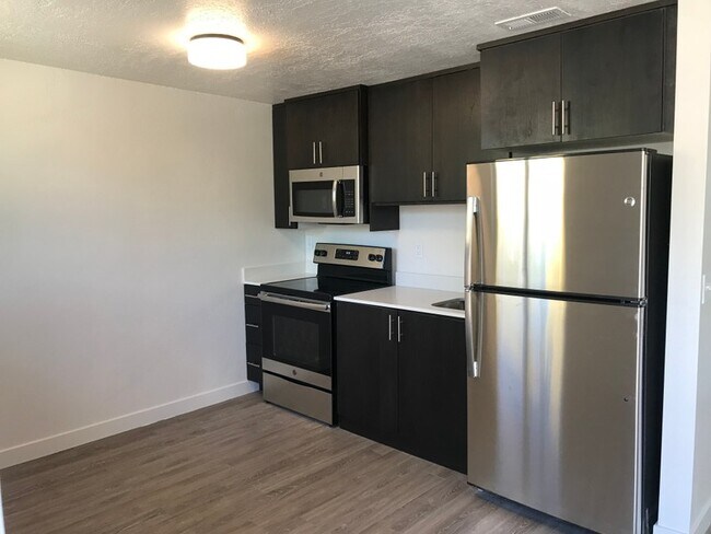 200 S Hwy 89 Unit 1