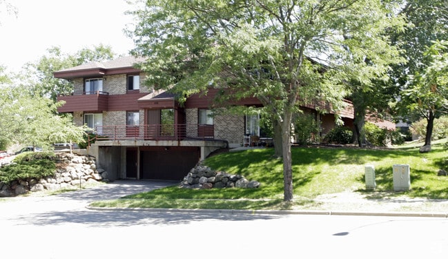 High Point Manor