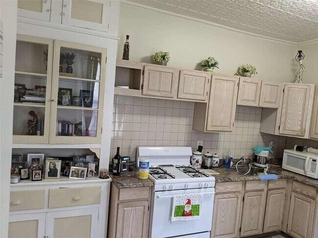 Photo - 41 Hutton St Unit 1