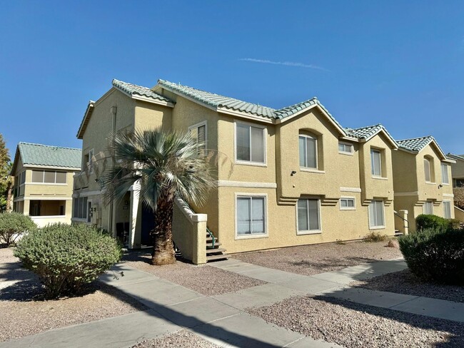 LOVELY 2 BEDROOM 2 BATHROOM CONDO LOCATED ... - LOVELY 2 BEDROOM 2 BATHROOM CONDO LOCATED ...