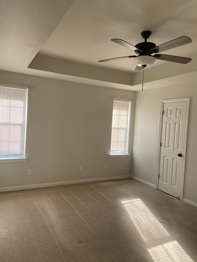 Photo - 1016 Brookhaven