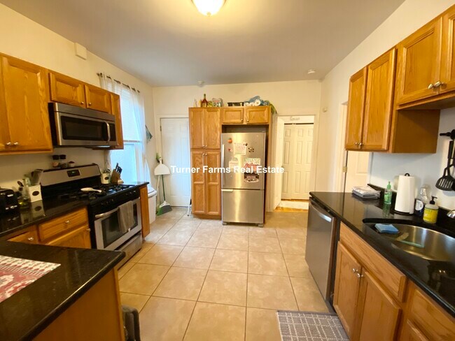 Photo - 52 Delle Ave