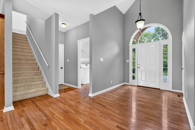 Photo - 2410 Dunbar Rd