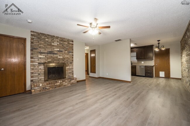 Photo - 1207 N Pacific Ave