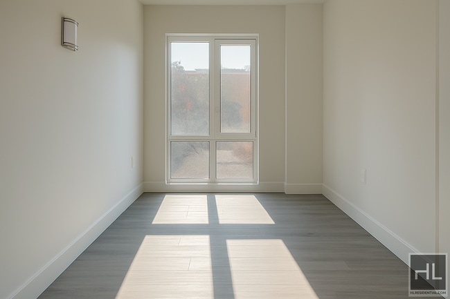 Building Photo - snyder ave Rental
