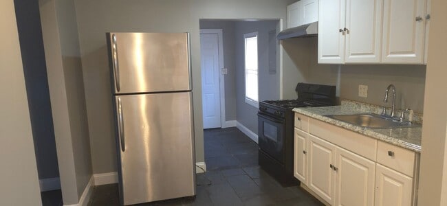 Photo - Cute two bed Warren Bungalow