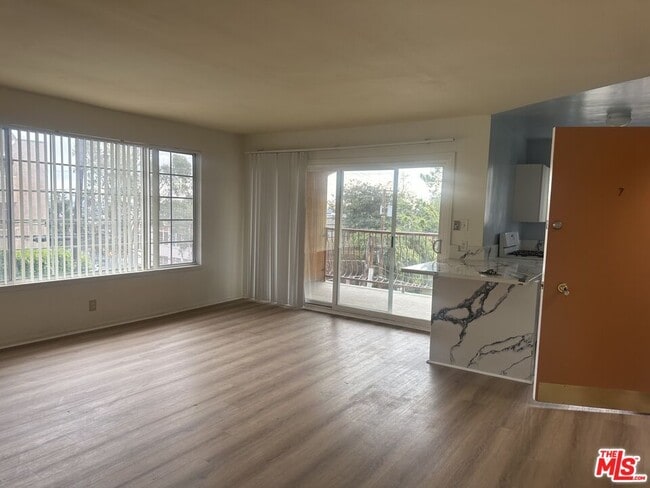 Photo - 1001 Hammond St Unidad 9