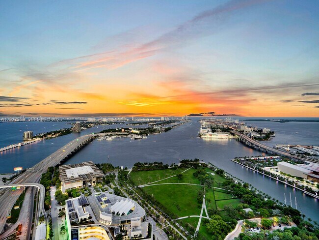 Photo - 1100 Biscayne Blvd Unit 4001