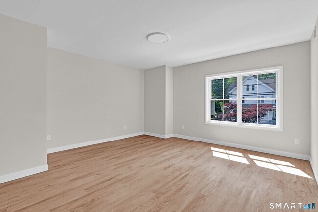 68 Whiting St Unit 1A