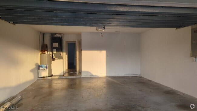 Building Photo - 4364 Avian Avenue Rental