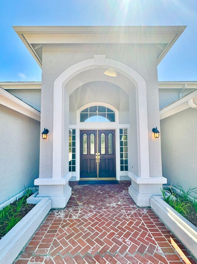 4286 La Canada Rd