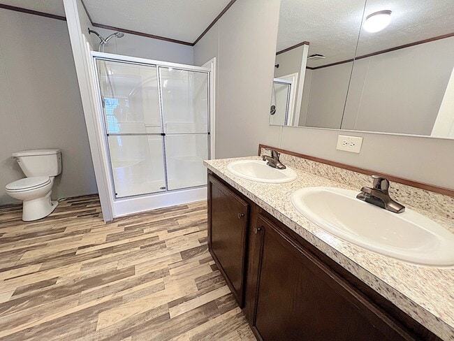 Photo - 17086 Coventry Ln