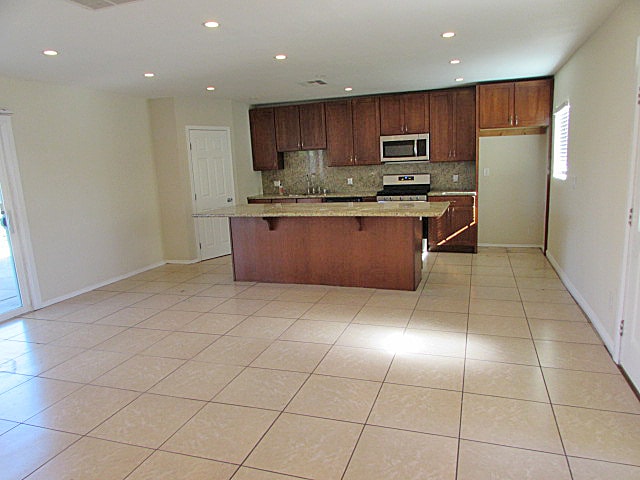 Photo - Open concept 4 bedroom 2 bath beauty in South Redlands!