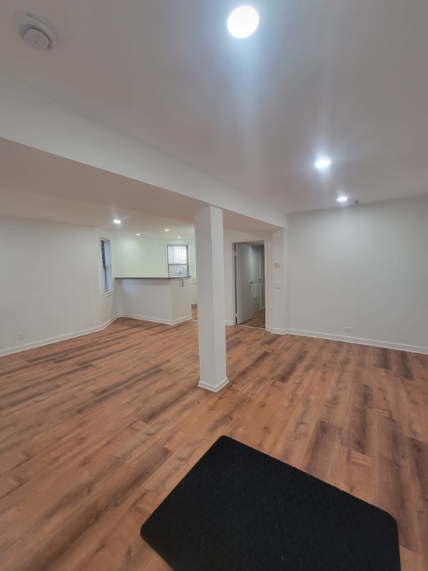 Building Photo - 3022 N Christiana Ave Unit Apt 1