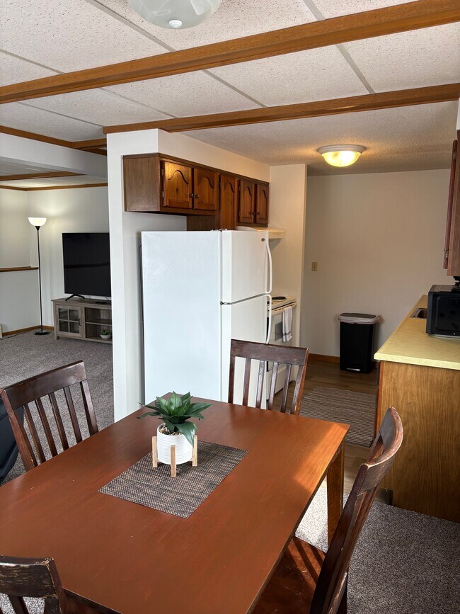 4-6 27th Ave SW Unit 6