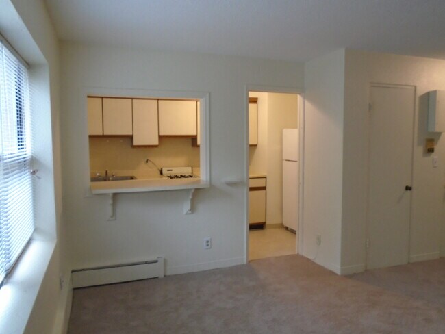 Grand Oak Apartments
