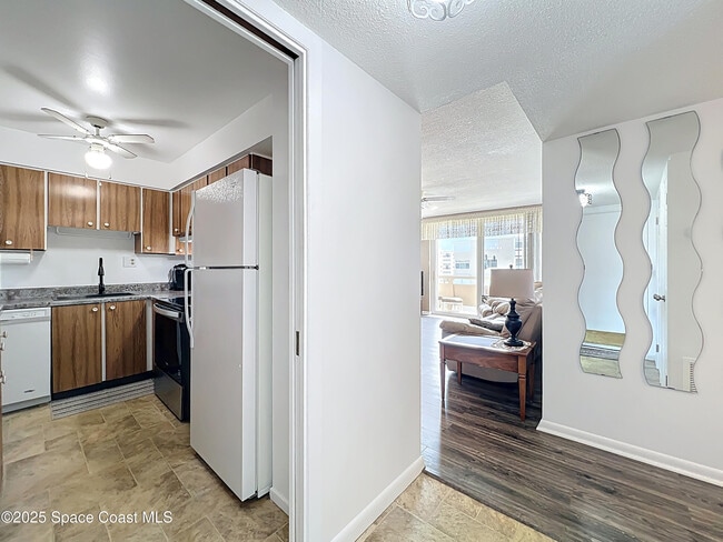 Photo - 2020 N Atlantic Ave Unidad 514n