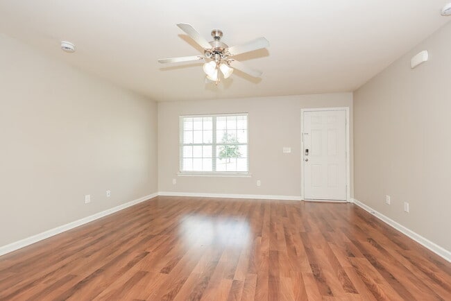 2014 Cobblestone Dr