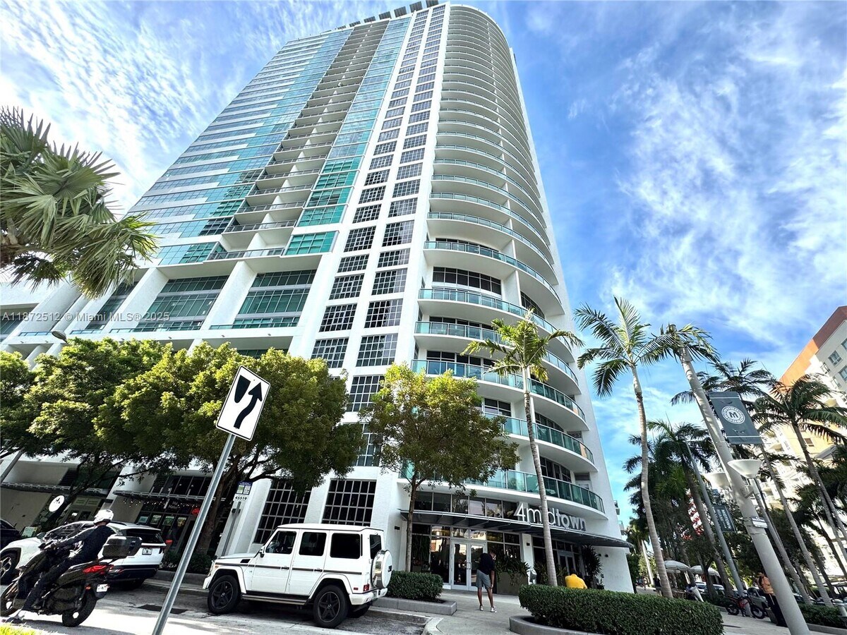 Photo - 3301 NE 1st Ave Unidad H1504 Rental
