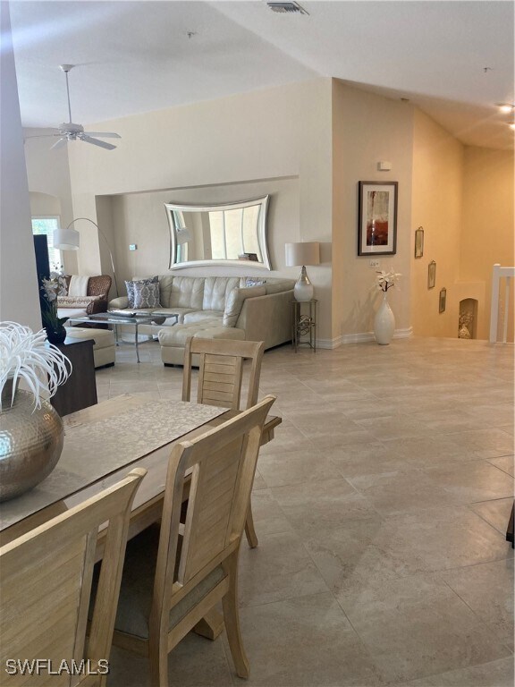 Photo - 2070 Aberdeen Ln Unit 202