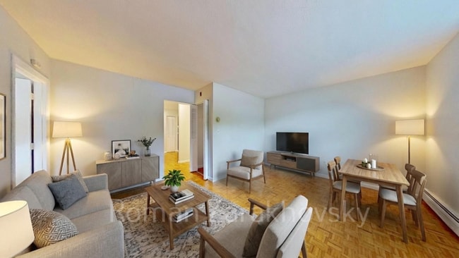 Building Photo - 95 Sutherland Rd