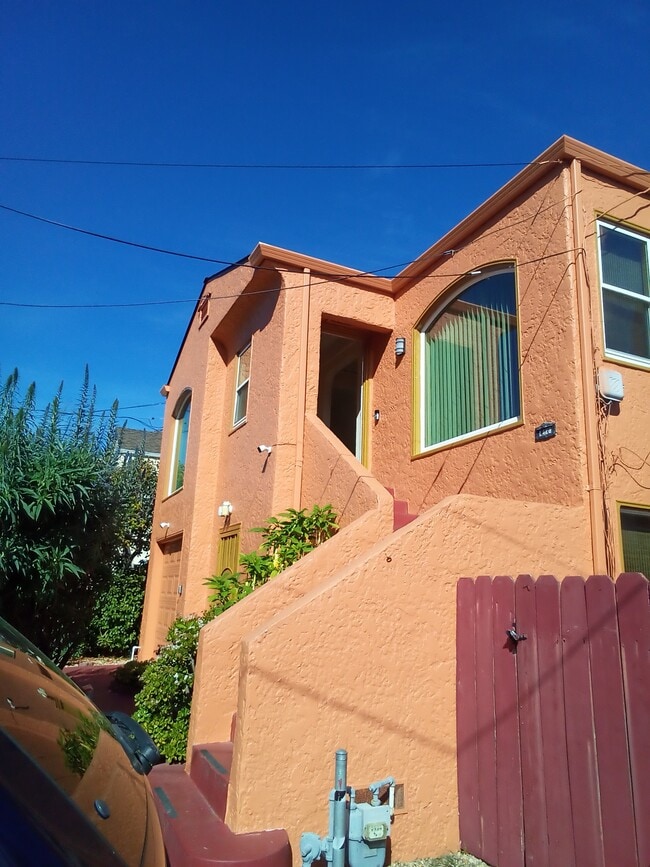 Photo - 1426 Amador St