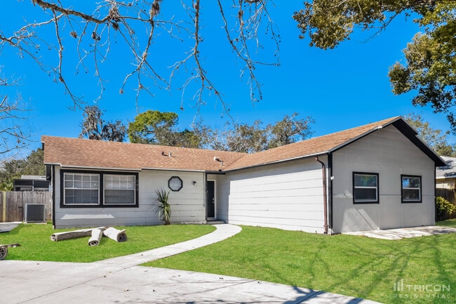 Building Photo - 191 Summerset Dr Rental