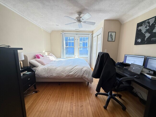 Photo - 9 Mapleton St Unit 3