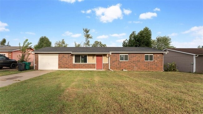 Building Photo - 1003 N 30th St Rental