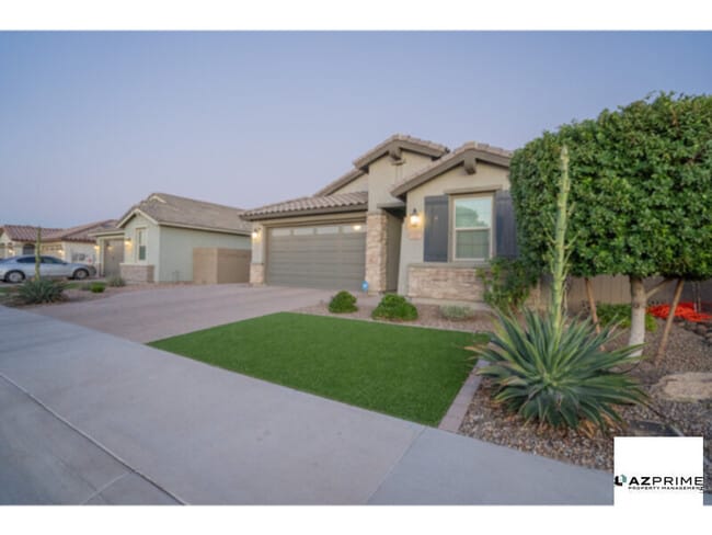 Photo - Presenting An Exquisitely Crafted 3/2.5 Goodyear Jewel Where Modern Sophistication Meets Serene Comf