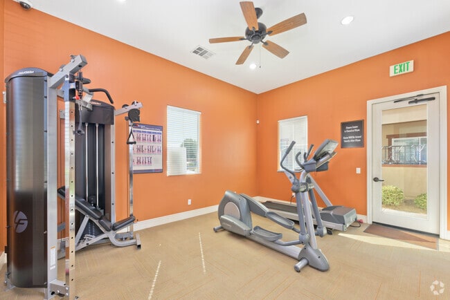 Fitness Center - La Mirage