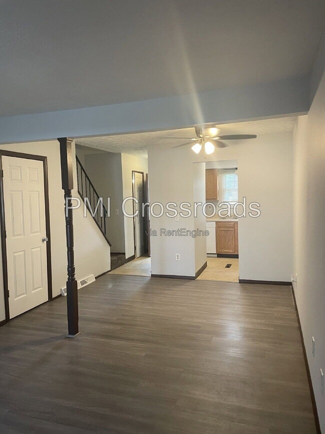 Photo - 2805 Kipling Ave NW