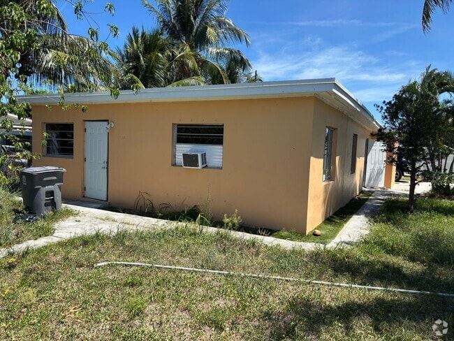 Building Photo - 1236 Peak Rd Rental
