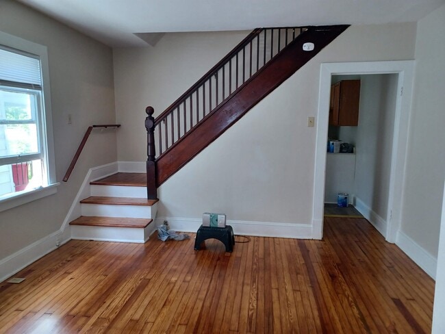 Photo - 1001 S Cameron St