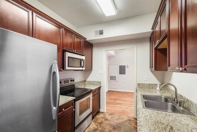 Photo - 2255 Braeswood Park Dr Unit False